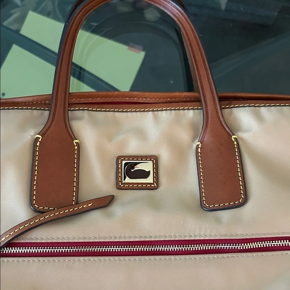 Authentic Dooney and Bourke camel Wayfarer large convertible Tote Bag